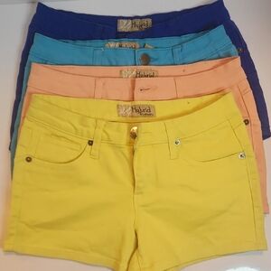 Hybrid & Company Women's Vibrant Jean Shorts